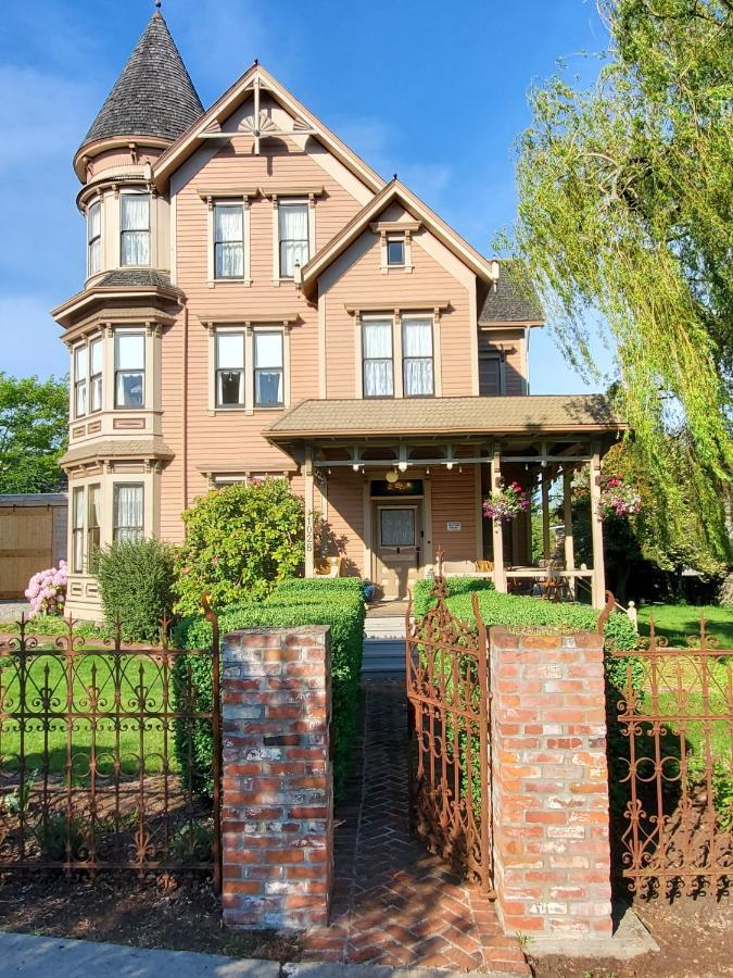 The Adams Pragge House - Victorian Bed & Breakfast Port Townsend Exterior photo